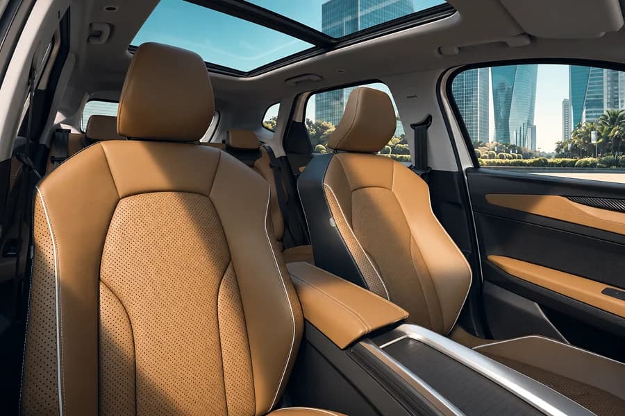 Renault Duster Hybrid Premium Tan Leather Seats