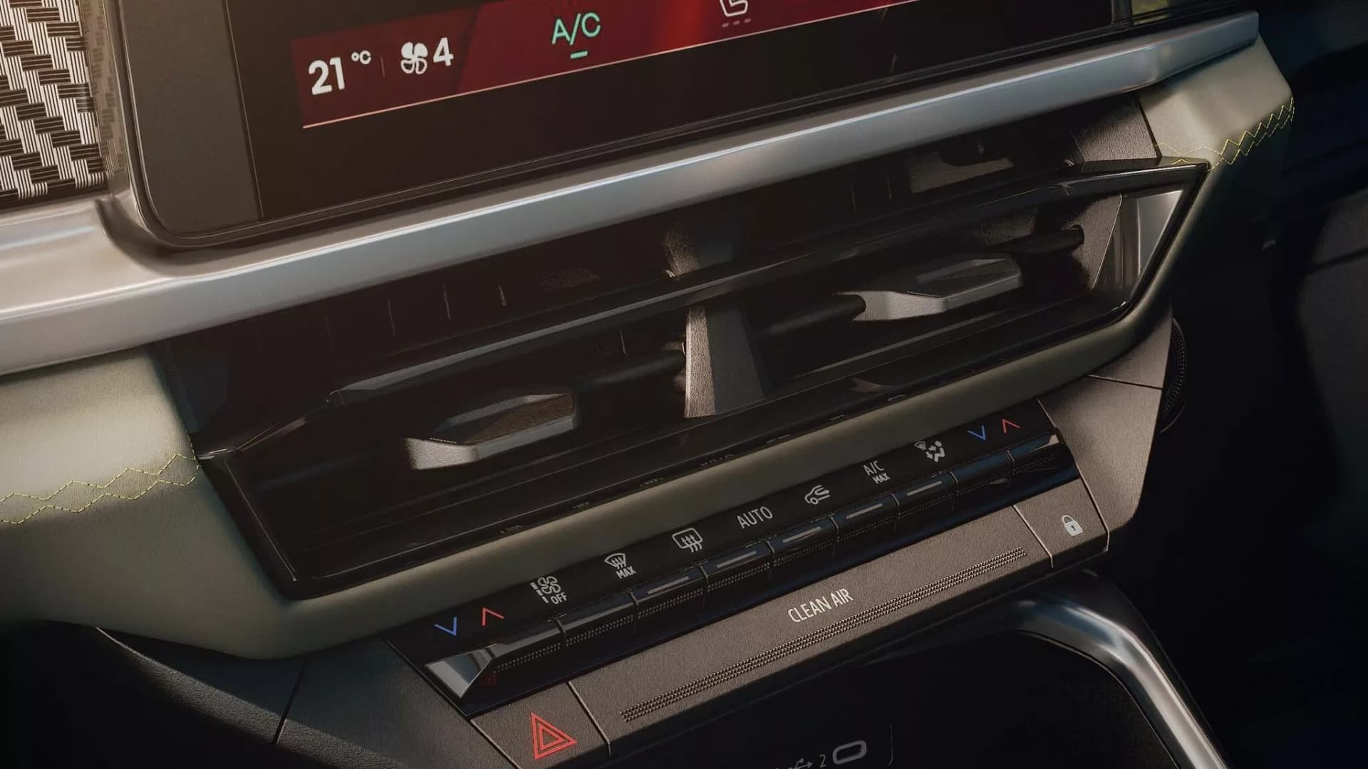 Renault Duster Automatic AC View