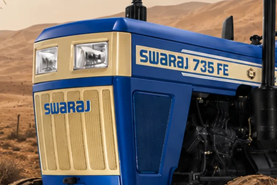 Swaraj 735 FE Headlight View
