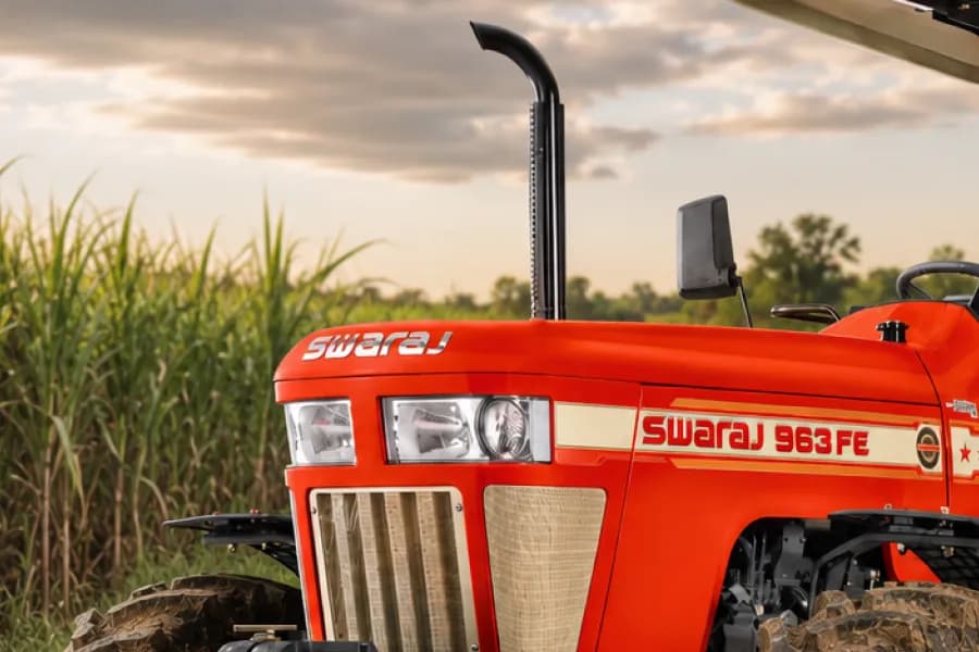 Swaraj 963 FE Headlight View