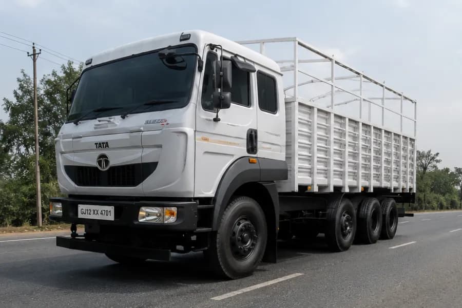 Tata 3523.T Picture View
