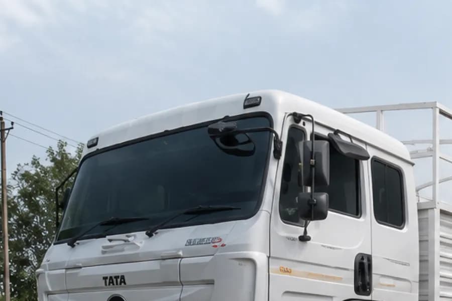 Tata 3523.T Windshield View