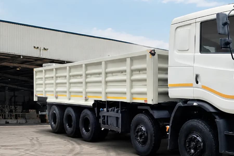 Tata 4832.TCargo Body View