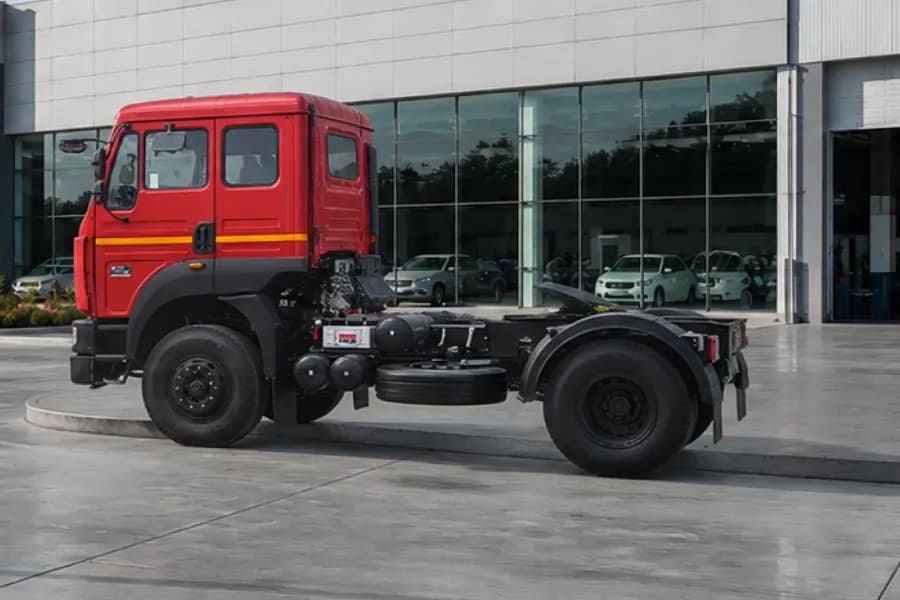 Tata 5532.S 4X2 Left Side View