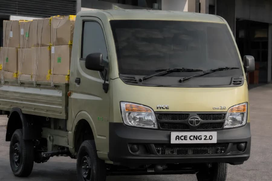 Tata Ace Gold CNG 2.0(Bi-Fuel) Cabin View