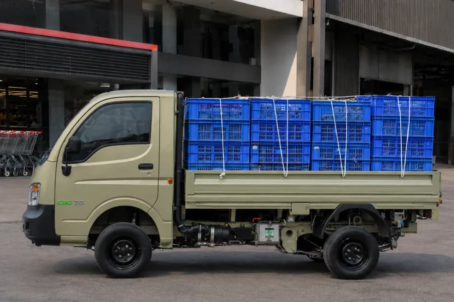 Tata Ace Gold CNG 2.0(Bi-Fuel) Left Side View