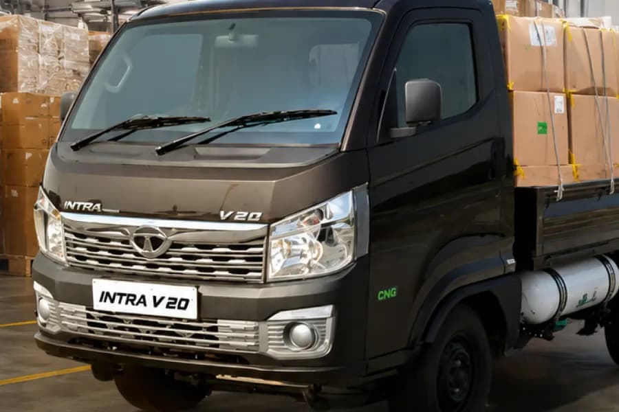 Tata Intra V20 CNG Cabin View