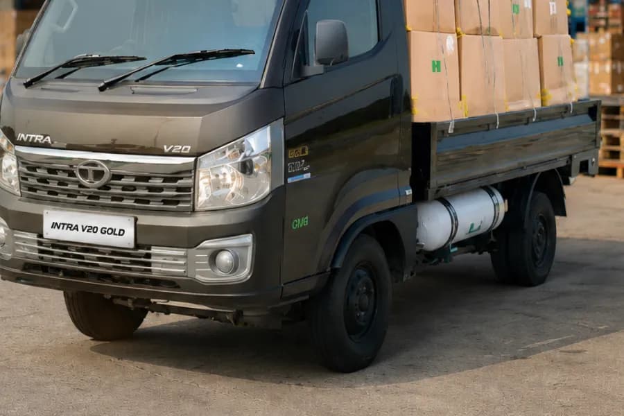 Tata Intra V20 Gold Front Frille View