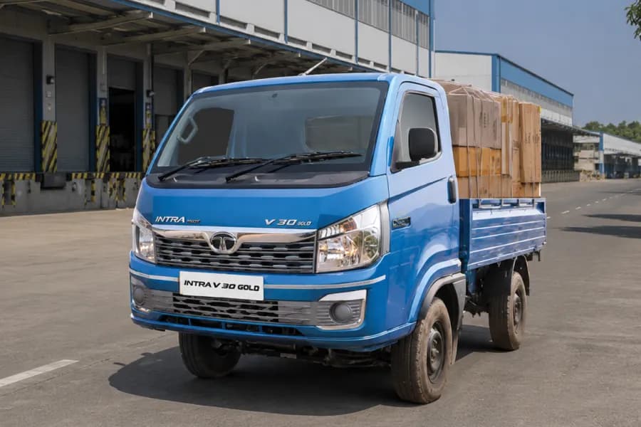 Tata Intra V30 Gold Image