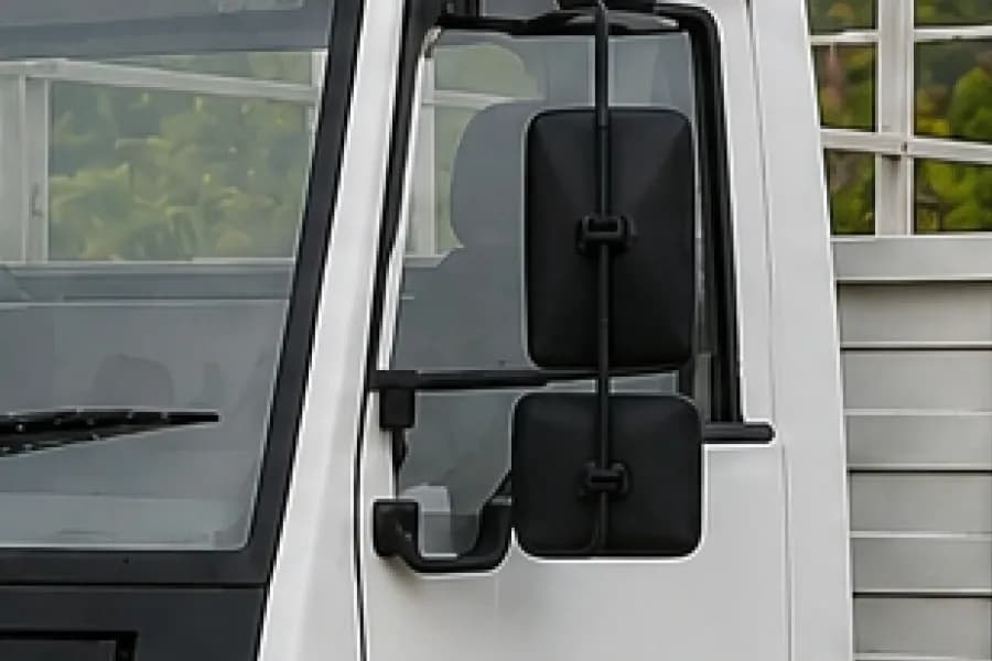 Tata LPT 709G Mirror View
