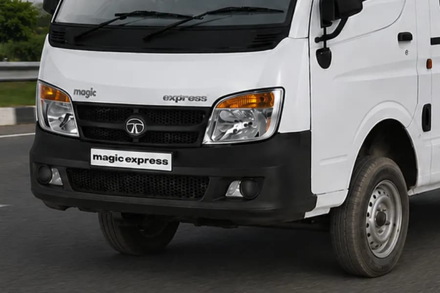 Tata Magic Express Headlight View