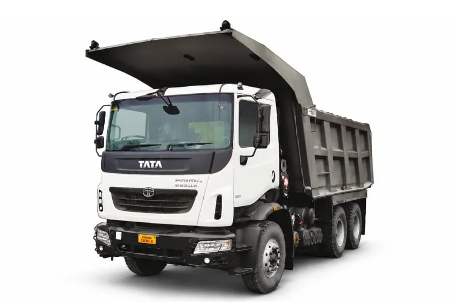 Tata Prima 2830.K SRT White color
