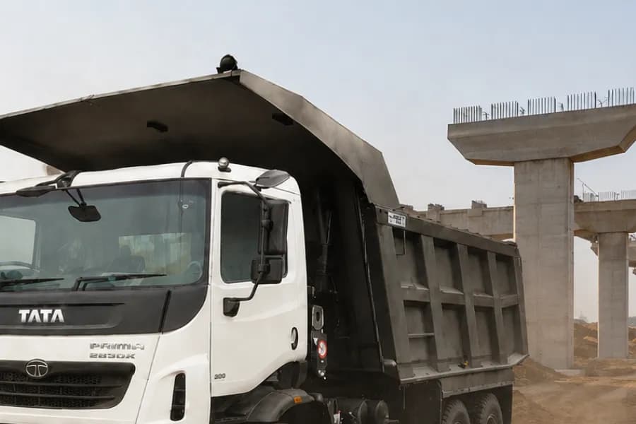 Tata Prima 2830.K SRT Load Body View