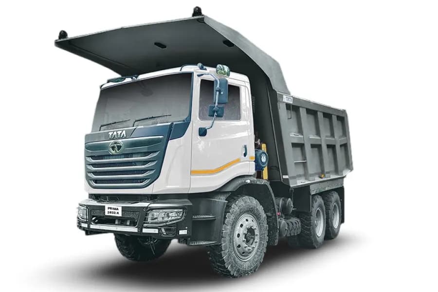 Tata Prima 2832.K HRT White color