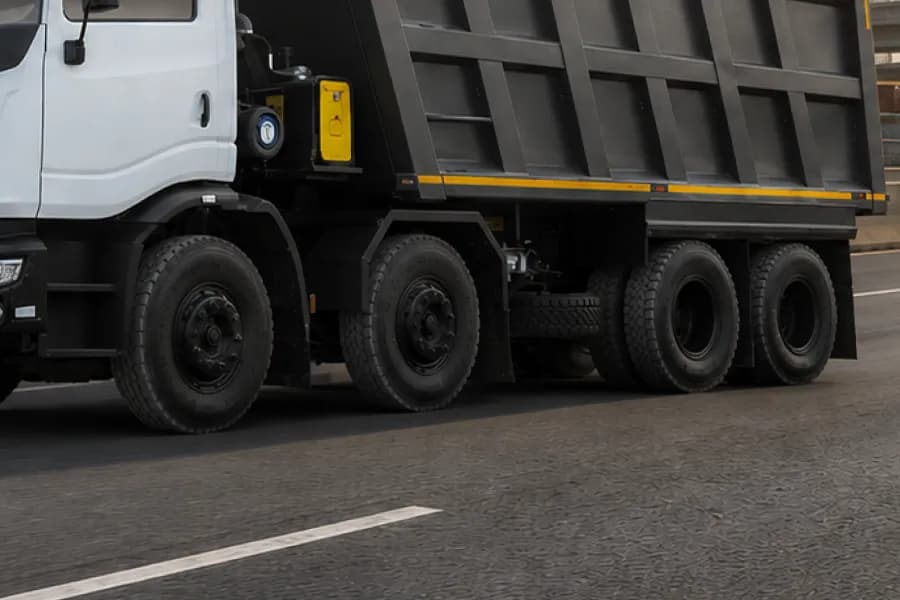 Tata Prima 3532.K/.TK SRT Tyres View
