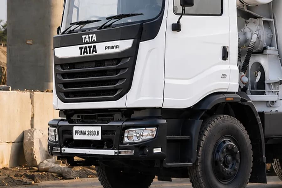 Tata Signa 2832.K Repto Foot Step View