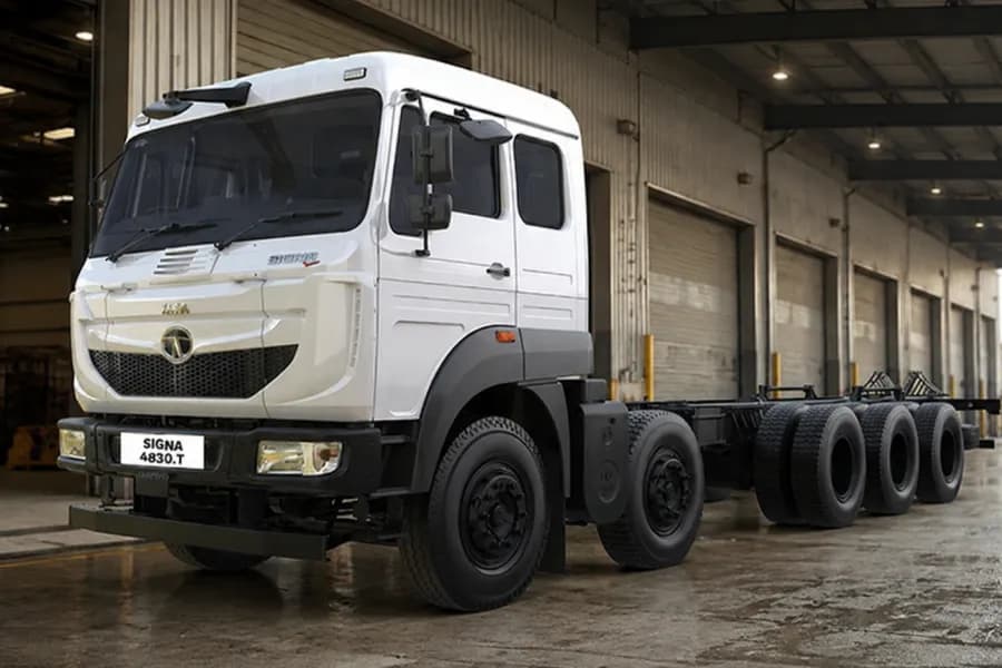 Tata Signa 4830.T Cabin With Chassis View