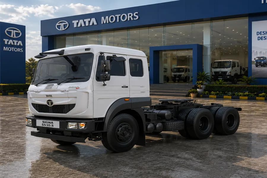 Tata Signa 5530.S Left Side View