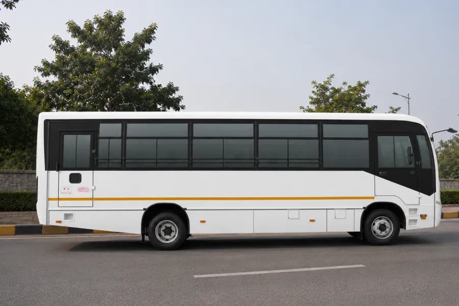 Tata Starbus Prime LP412/36 Bus Right Side View