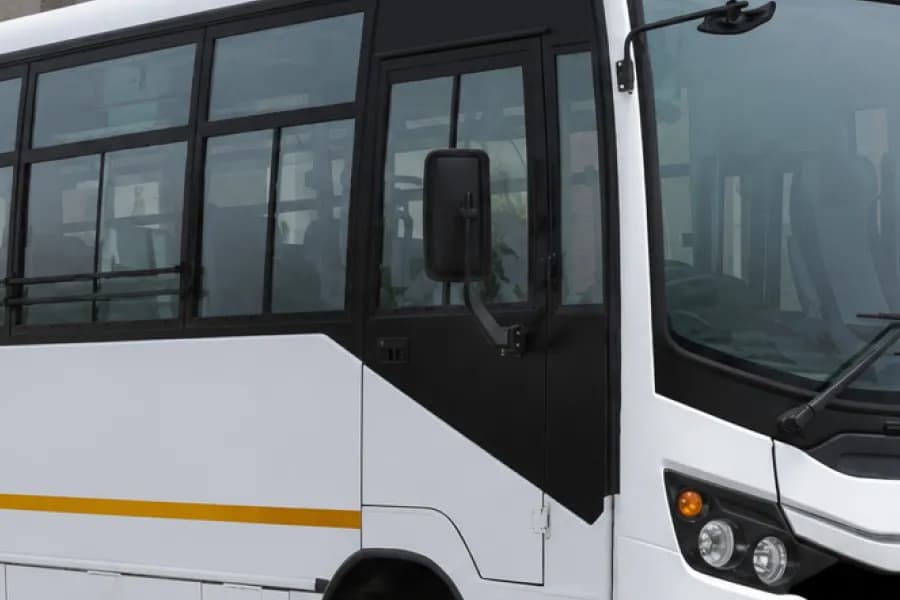 Tata Starbus Prime LP913/52G Bus Driver Door View