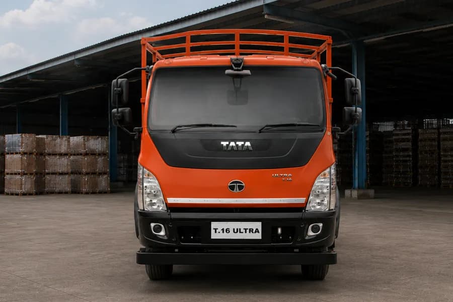 Tata Ultra T.16 Front View
