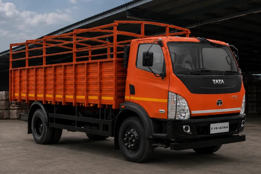 Tata Ultra T.16 Right Side View