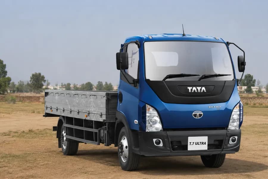 Tata Ultra T.7 Photo View