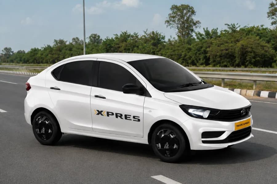 Tata Xpres Right Side View