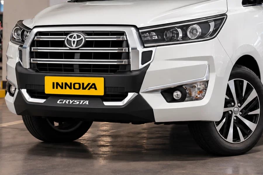 Toyota Innova Crysta FLT Headlight View