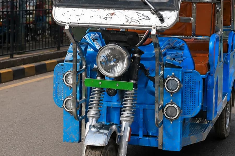 Udaan Premium Headlight View