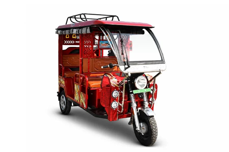 Udaan Pro Red color