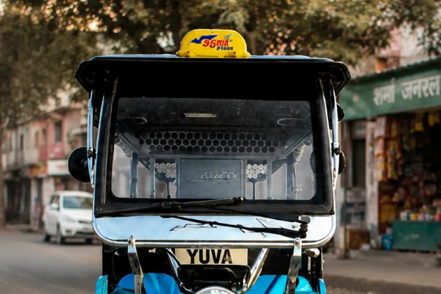 Udaan Yuva Mirror View