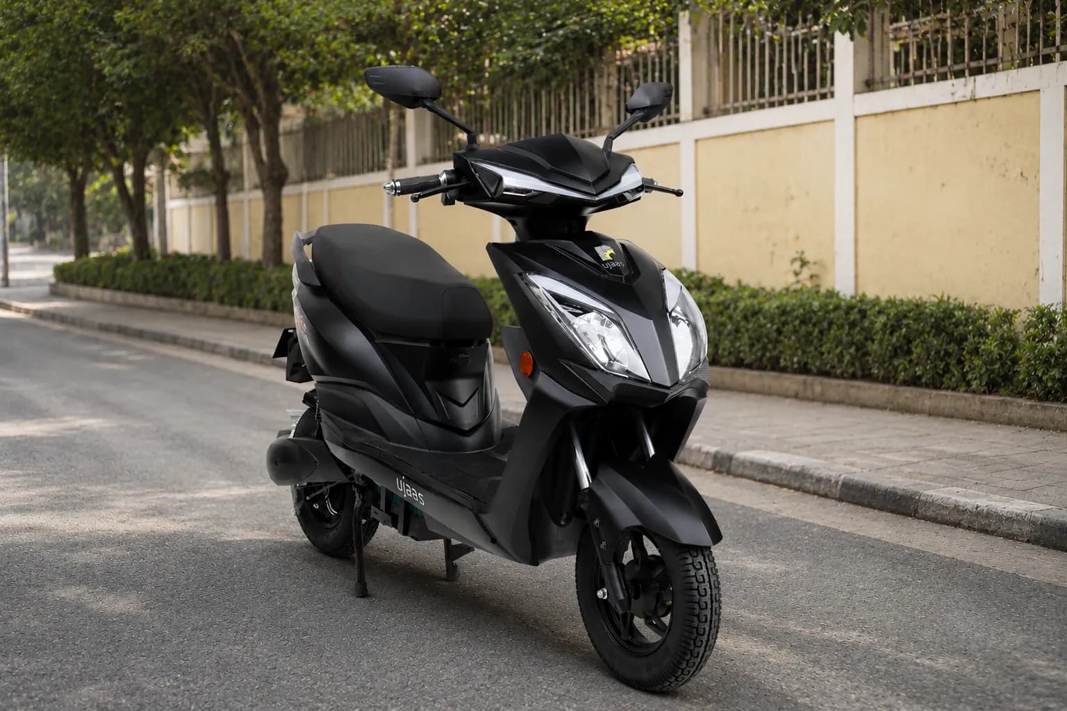 Ujaas eGo T3i Image