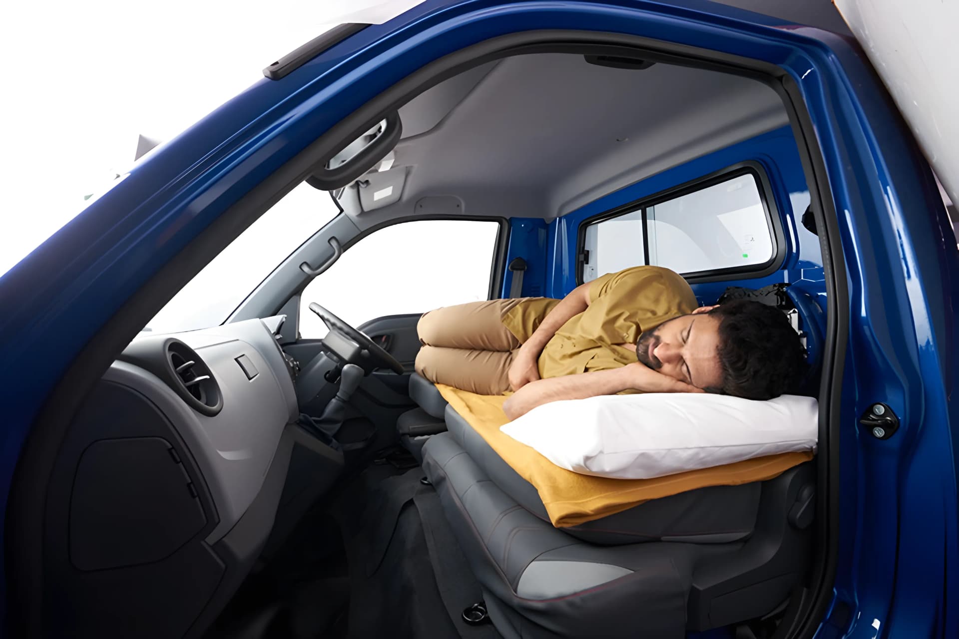 Ashok Leyland Bada Dost i4 Fold Seat View