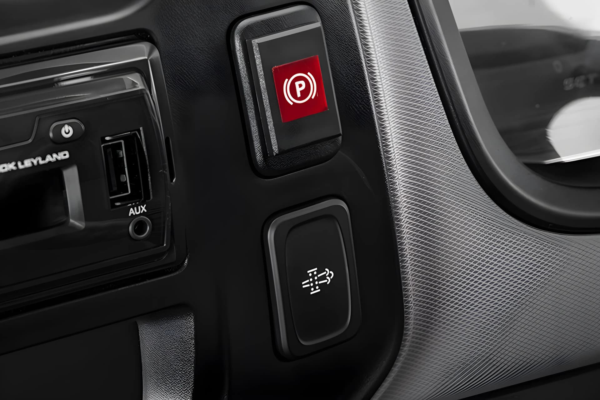 Ashok Leyland Bada Dost i5 Parking Button View