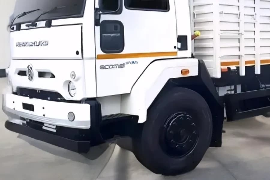 Ashok Leyland Ecomet 1115 Wheel View