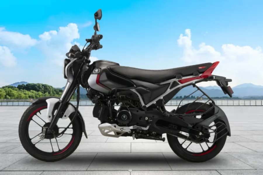 Bajaj Freedom 125 Left Side View