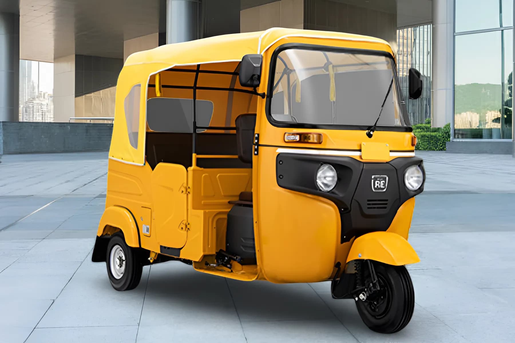 Bajaj RE CNG Image