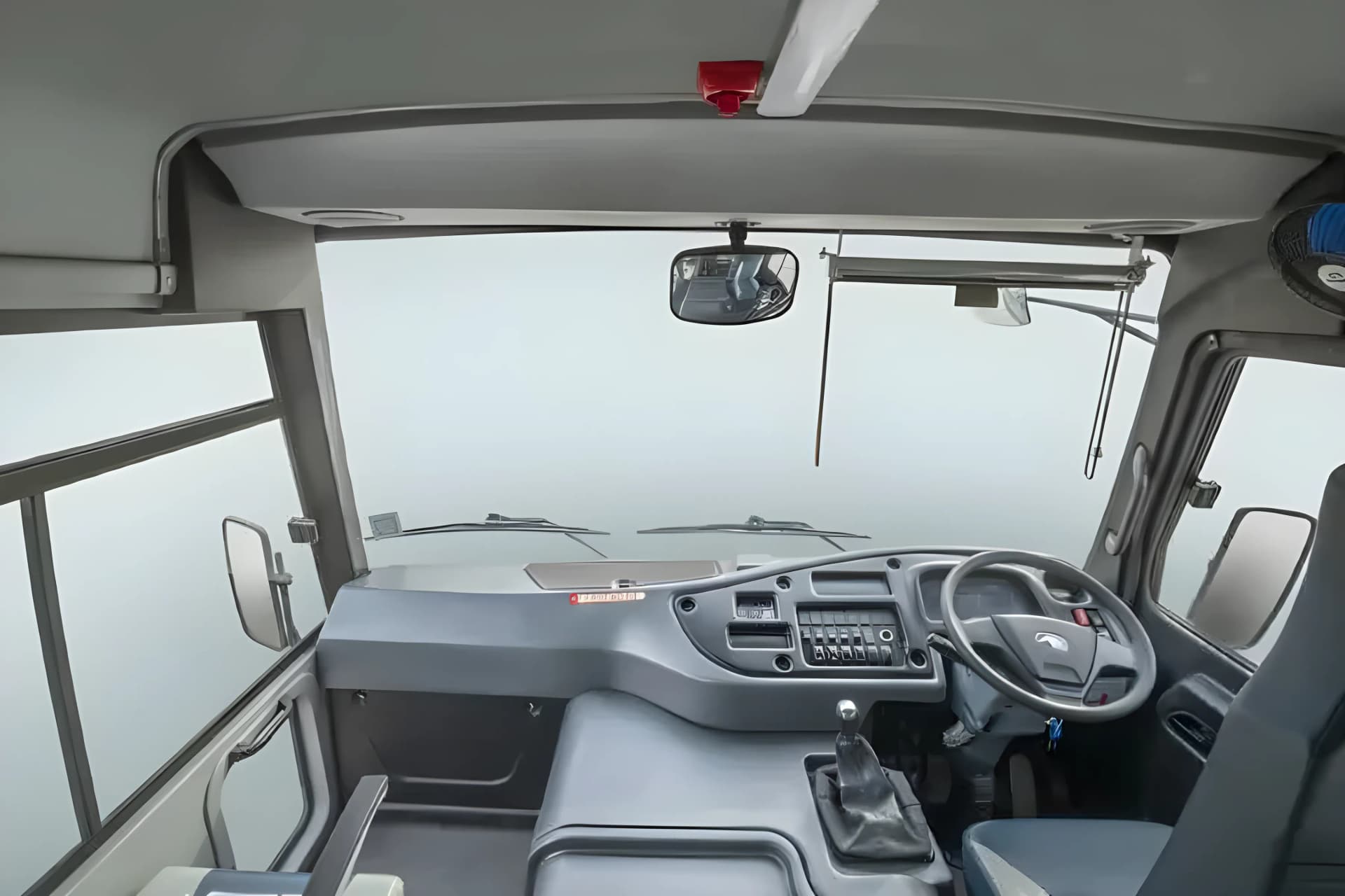 Eicher Starline 2090K Staff Dashboard View