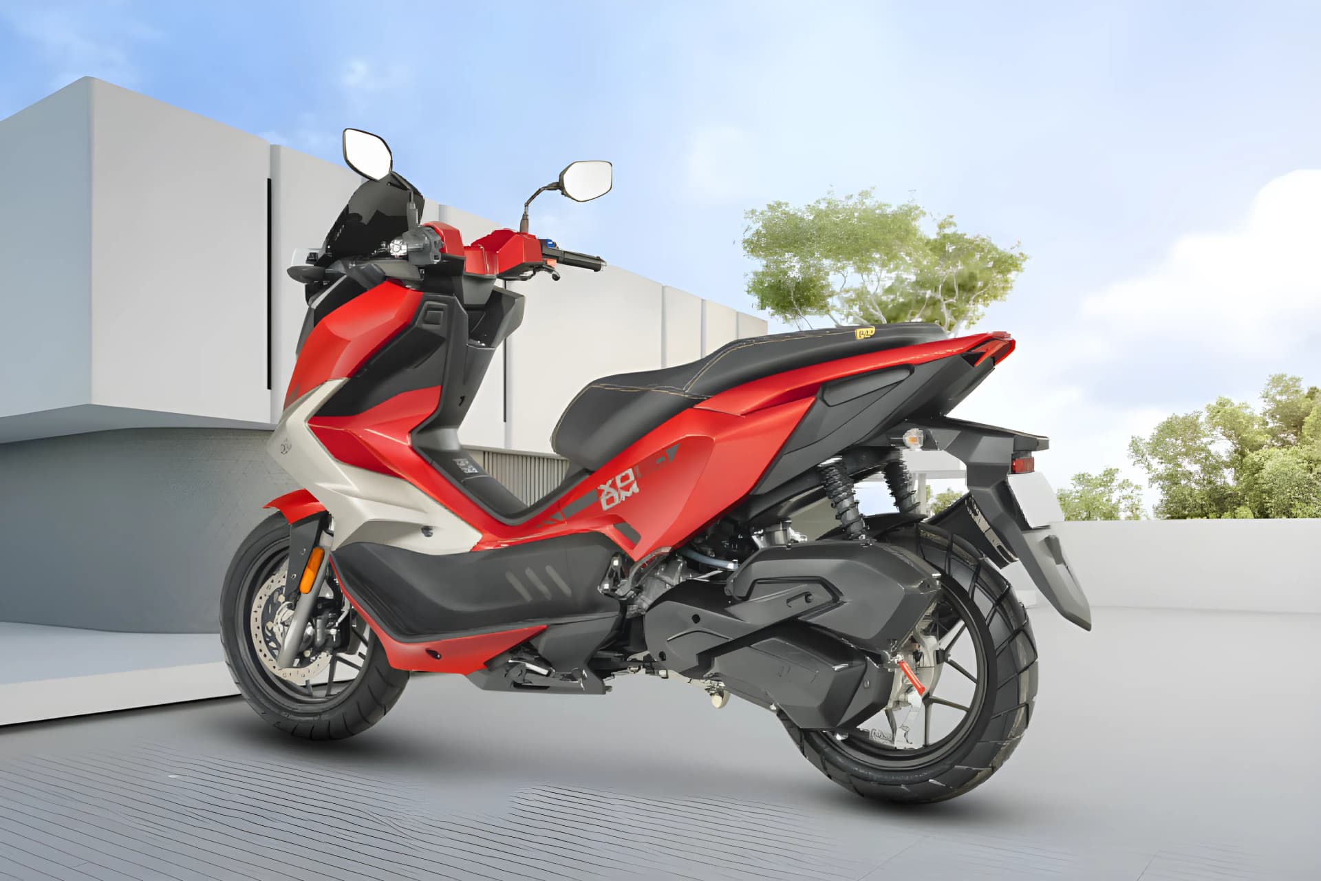 Hero Xoom 160 Left Side View