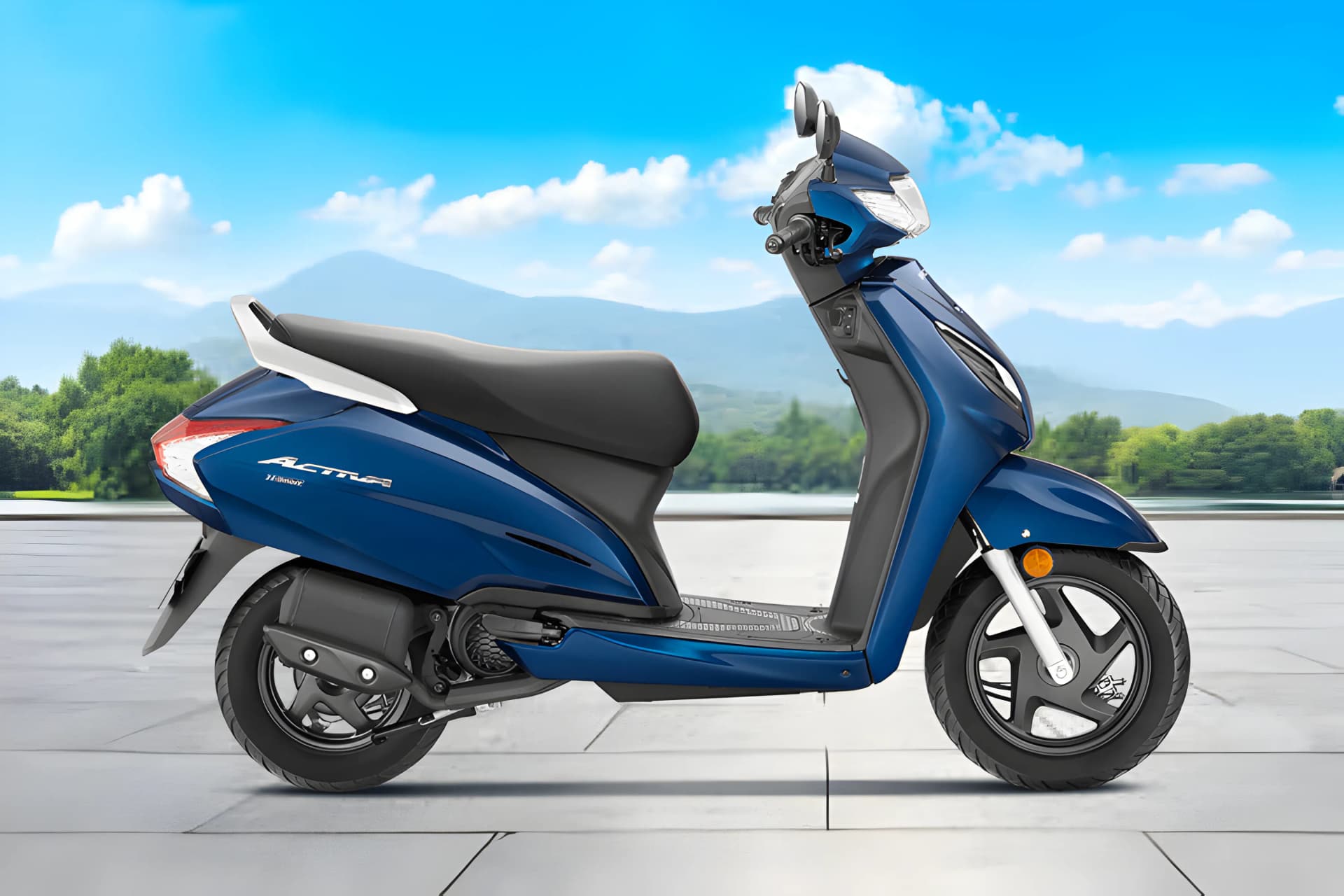 Honda Activa 110 Right Side View