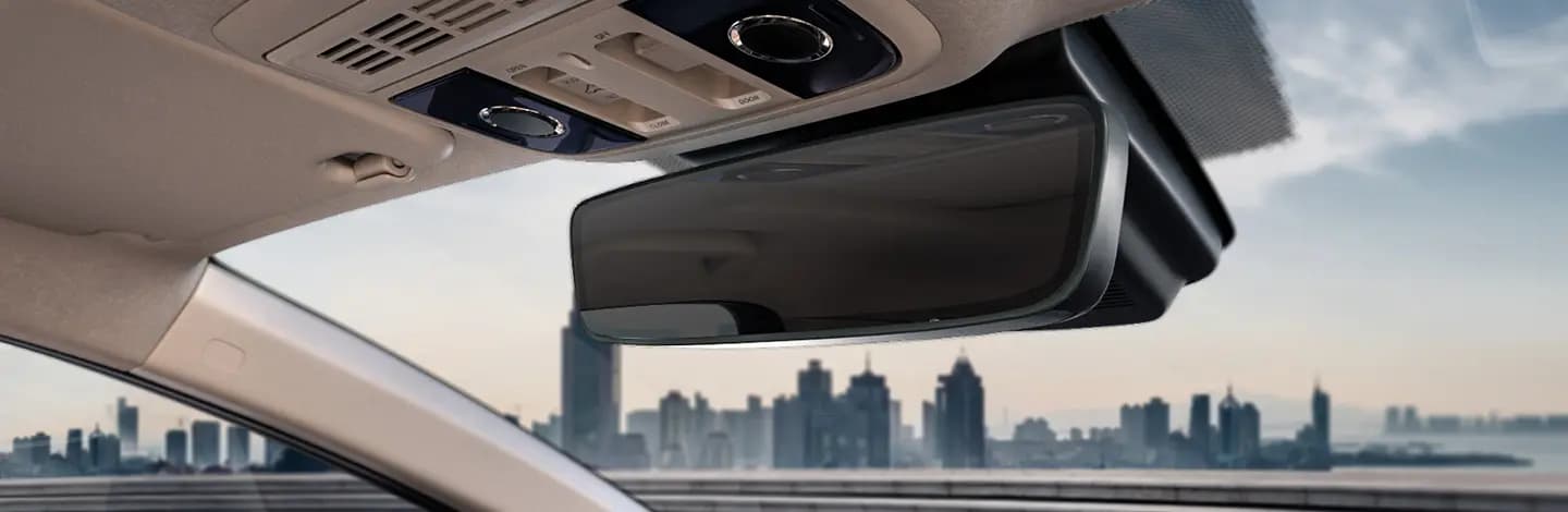 Honda City e:HEV rear view mirror with overhead console