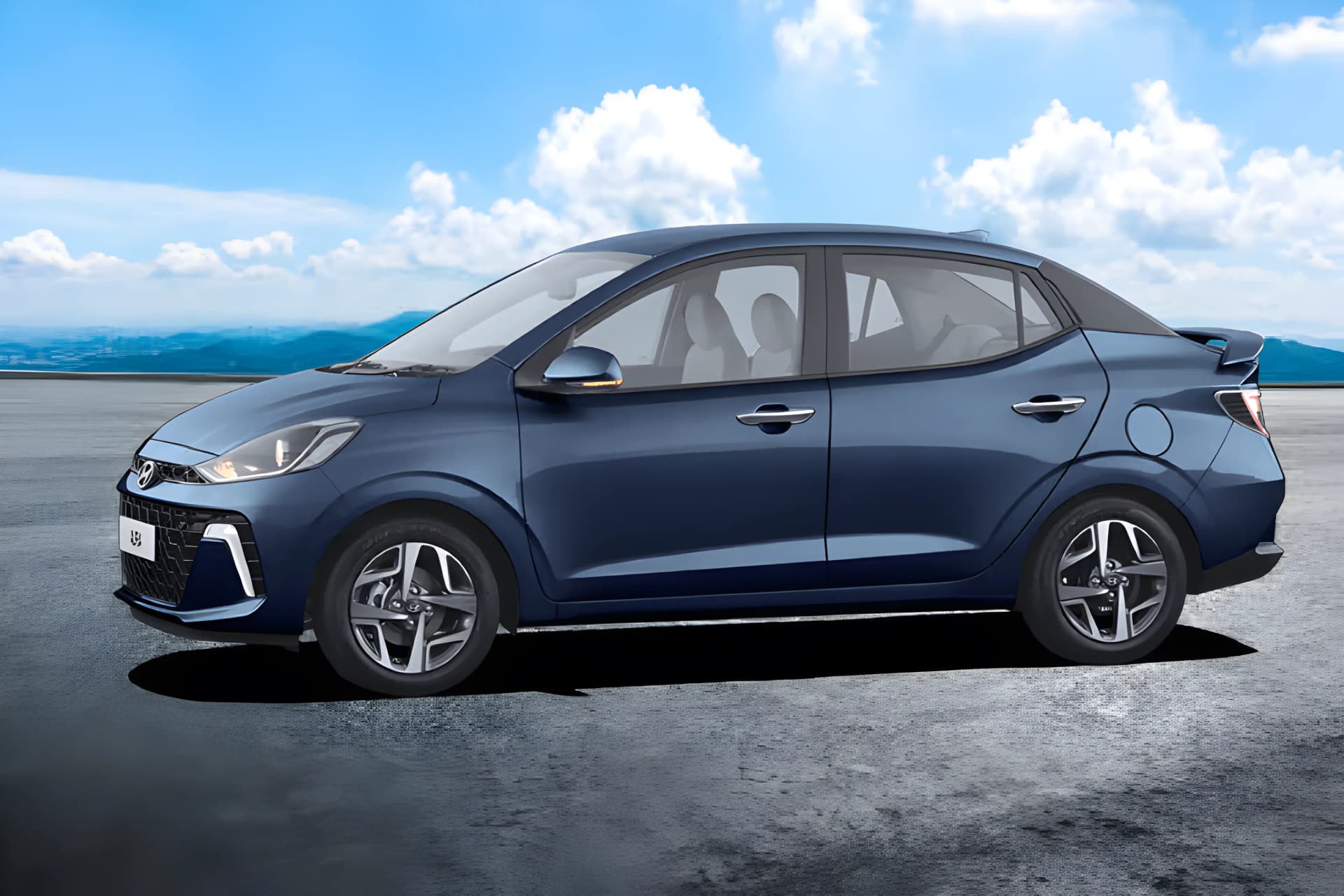 Hyundai Aura Left Side View