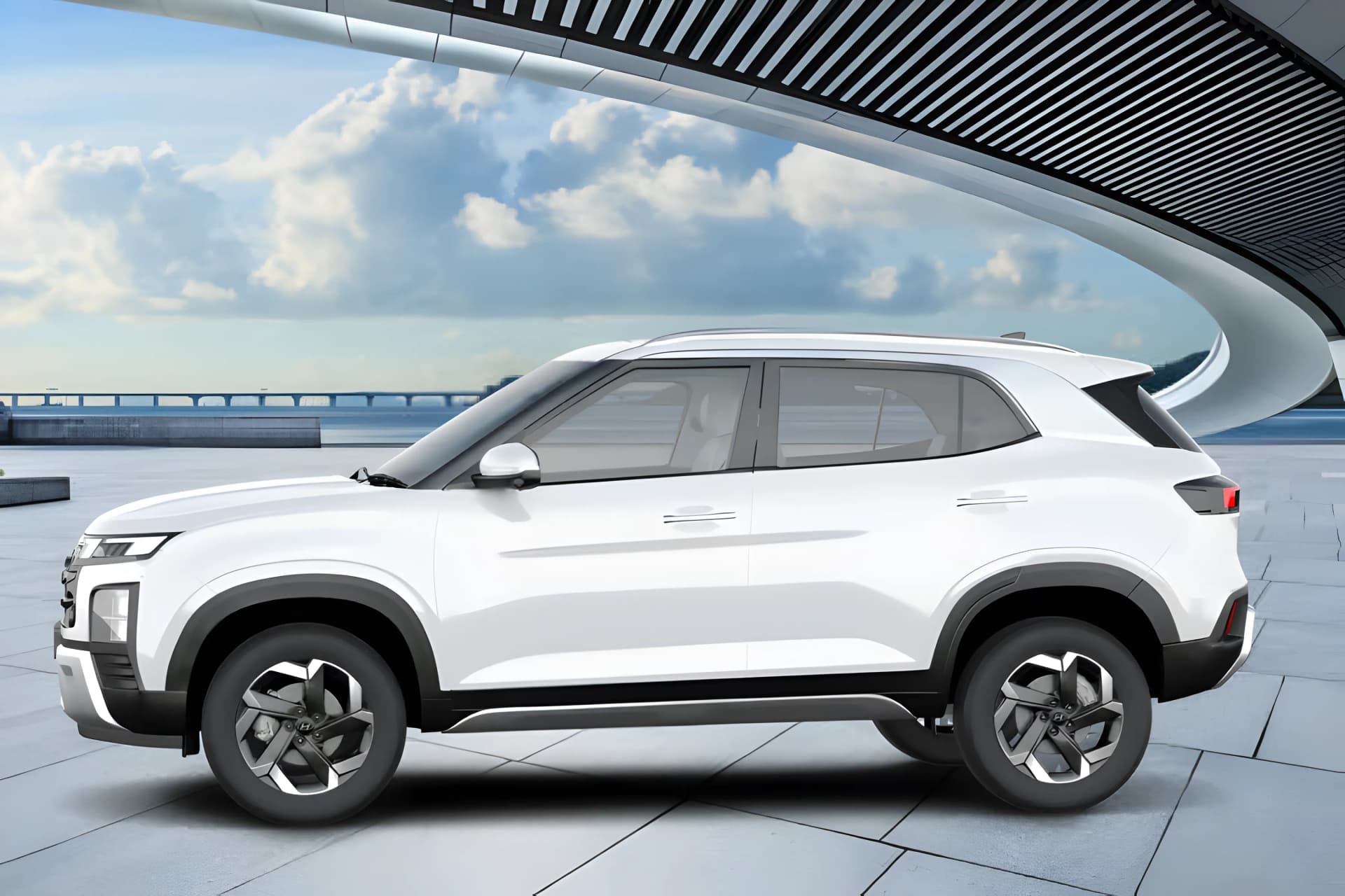 Hyundai Creta Right Side View