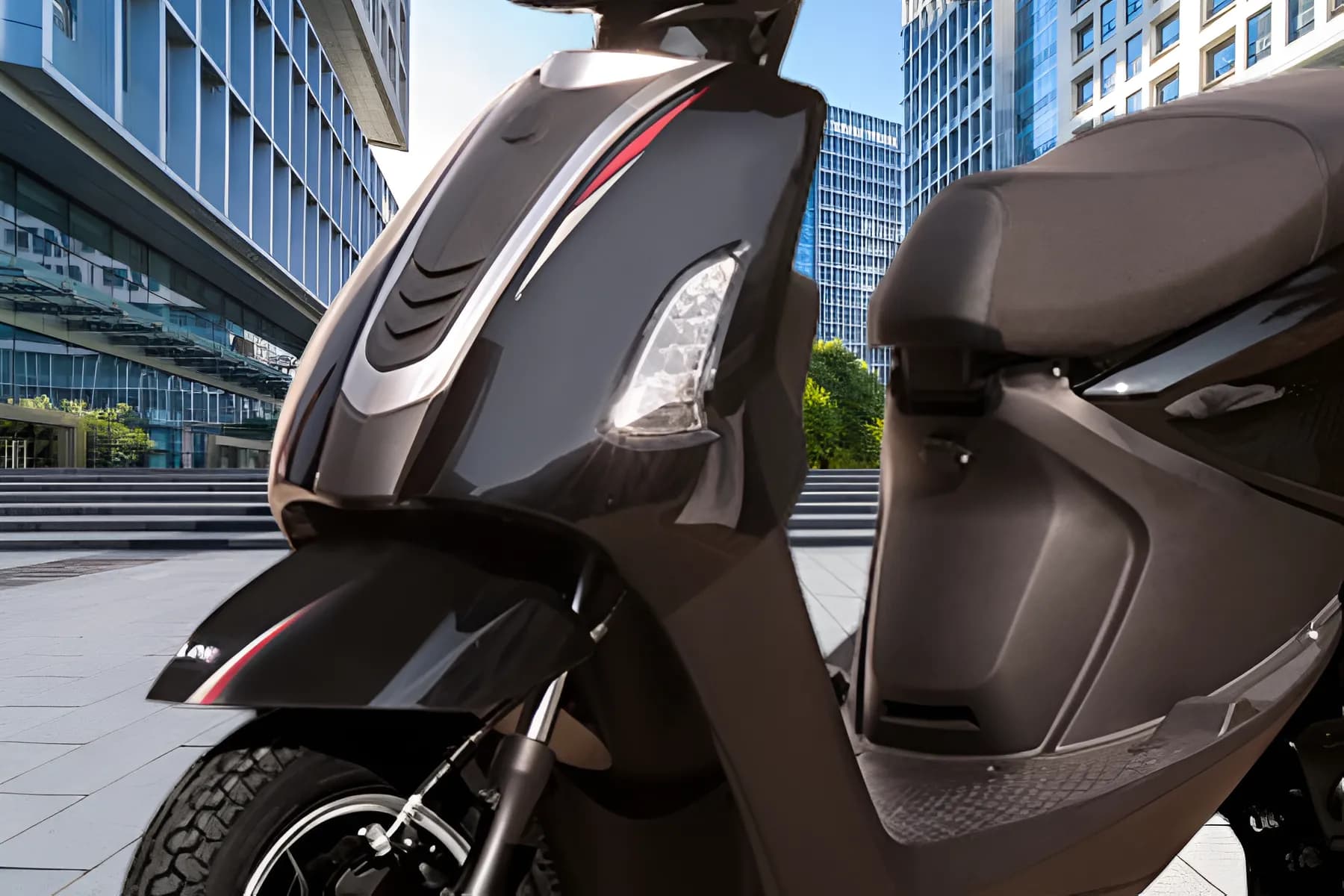 Lohia OMA Electric Headlamp View
