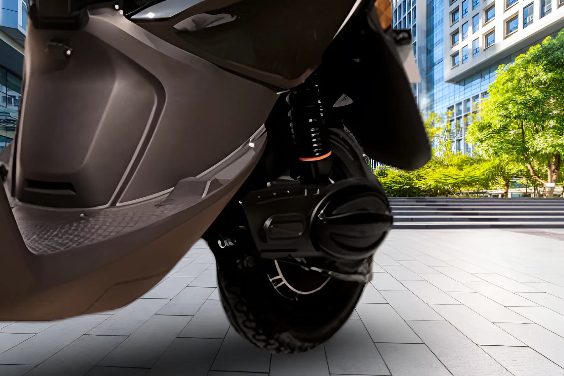 Lohia OMA Electric Rear Tyre View