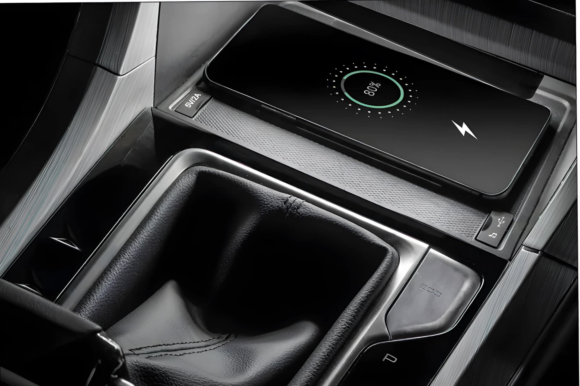 MG Hector Wireless Charger View