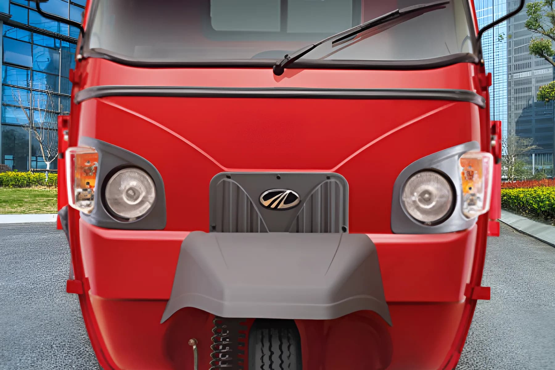 Mahindra Alfa Plus Headlight View
