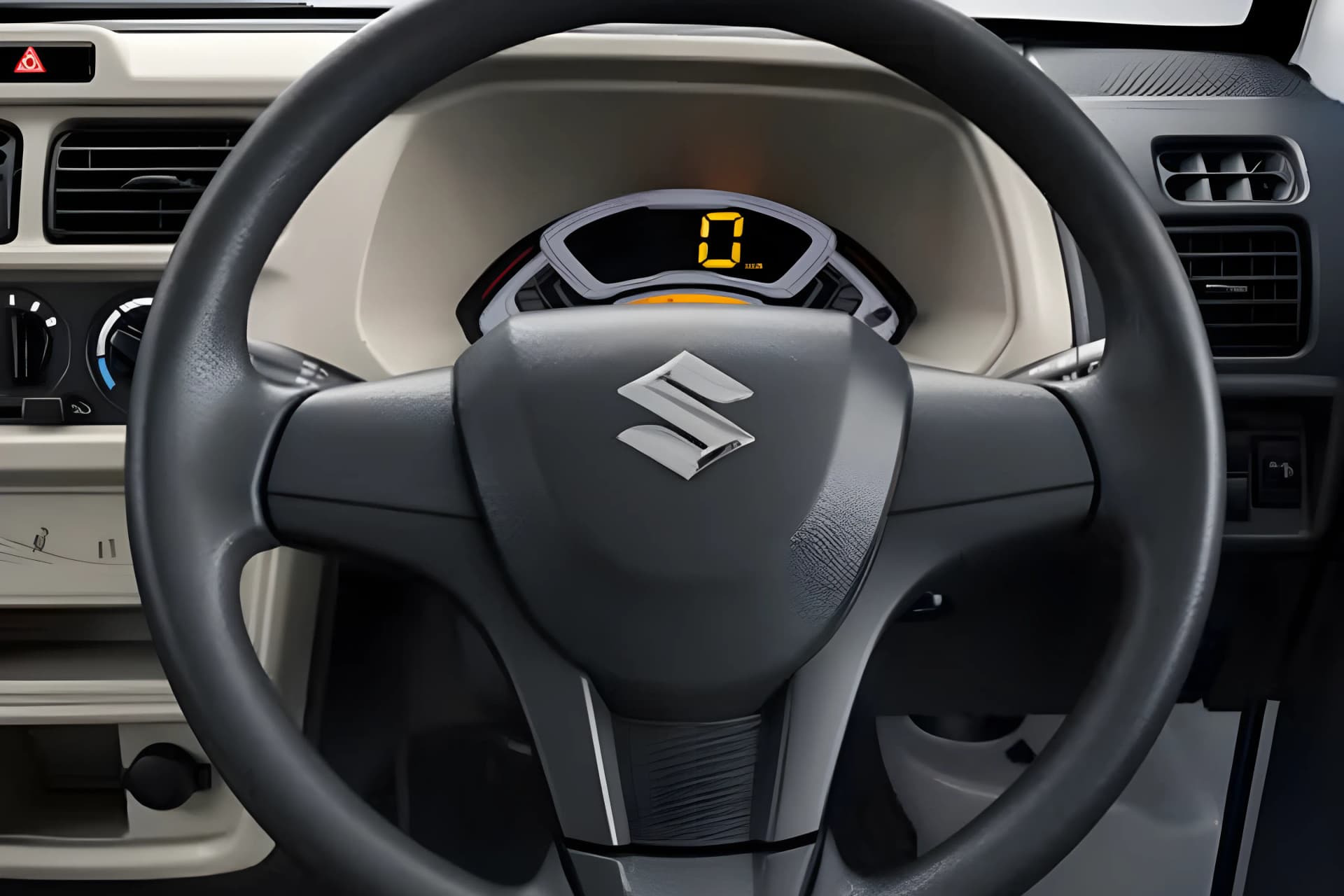 Maruti Suzuki Eeco Cargo interior