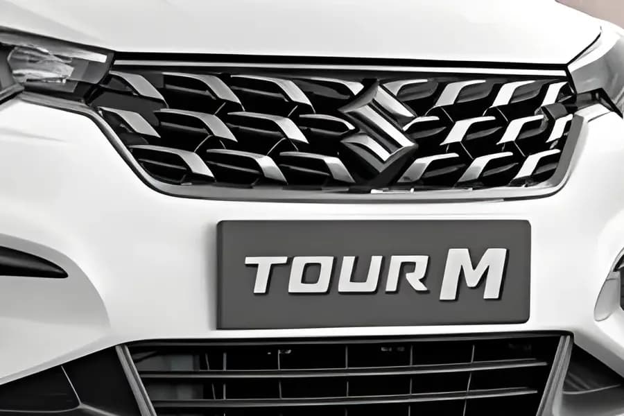 Maruti Tour M Front Grill View